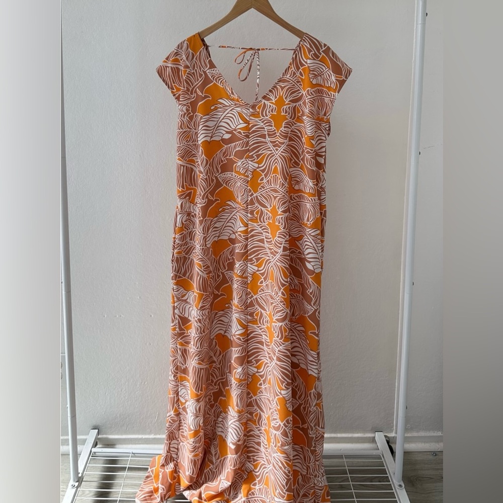 MANUHEALI’I DRESS